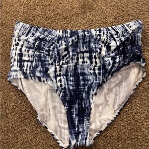 Torrid 3X blue tye dye swim bottom